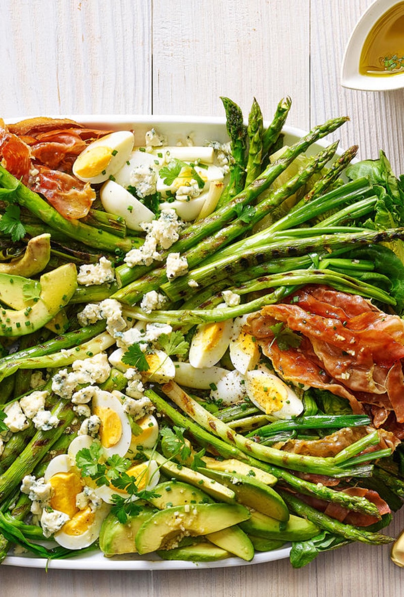 Grilled-Asparagus-Prosciutto-Cobb-Salad
